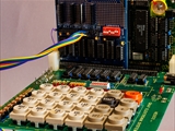 Der HEXIO2 ist eine Baugruppe für den NDR-Kleincomputer (NDR-NKC) und wurde in den1980er Jahren entwickelt. Rolf-Dieter Klein der geistige Vater des Computers, entwickelt wurde er von Graf Elektronik Systeme. Prozessor: Z80.